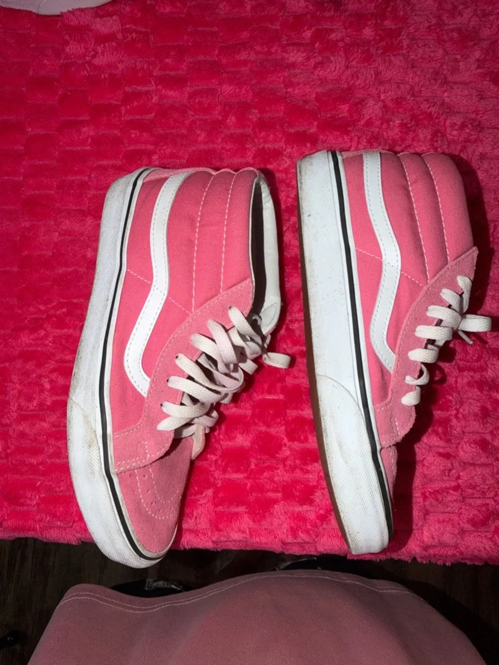 Vans Pink Suede Low-Top Women's Sneakers with White Accents